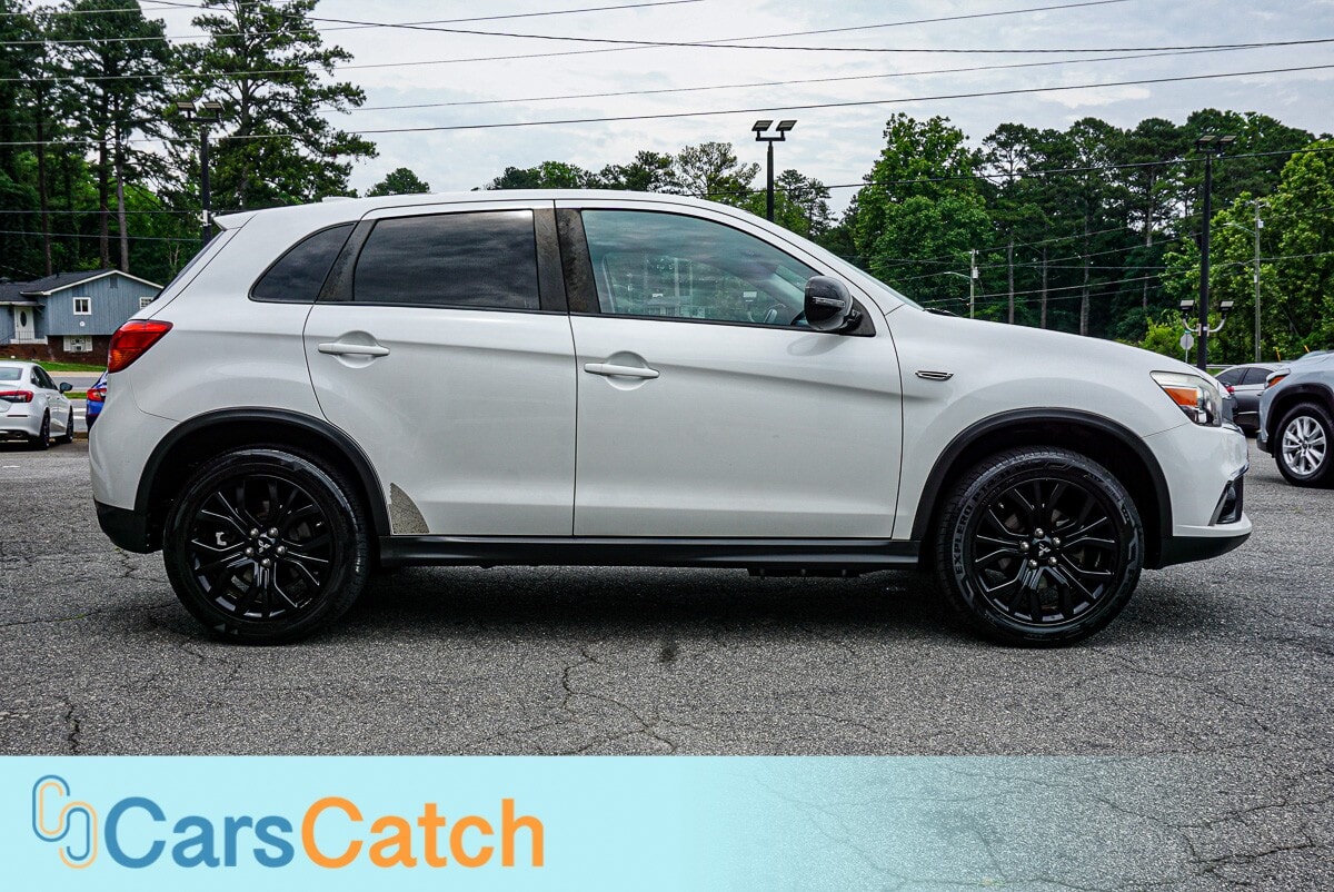 CARSCATCH - Used vehicle - SUV MITSUBISHI OUTLANDER SPORT 2017