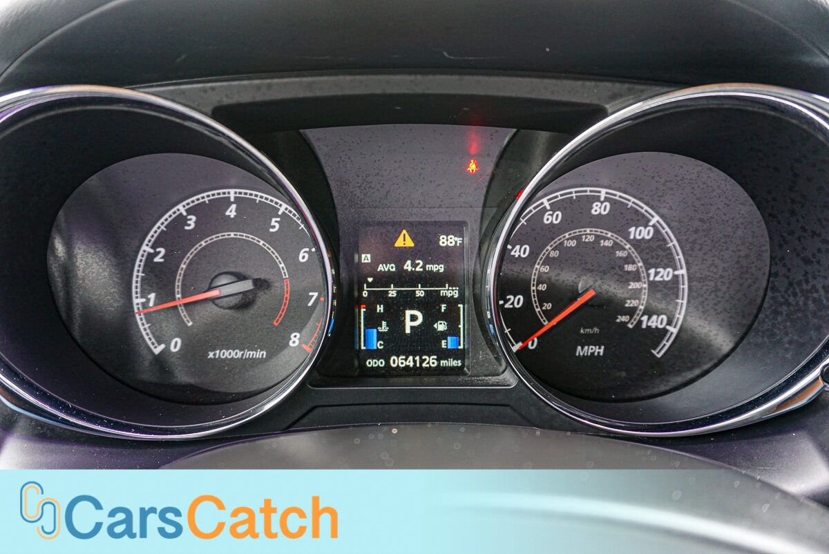 CARSCATCH - Used vehicle - SUV MITSUBISHI OUTLANDER SPORT 2017