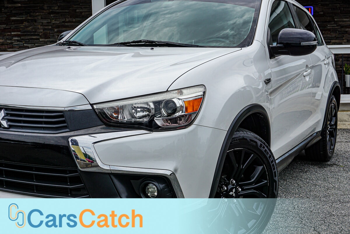 CARSCATCH - Used vehicle - SUV MITSUBISHI OUTLANDER SPORT 2017