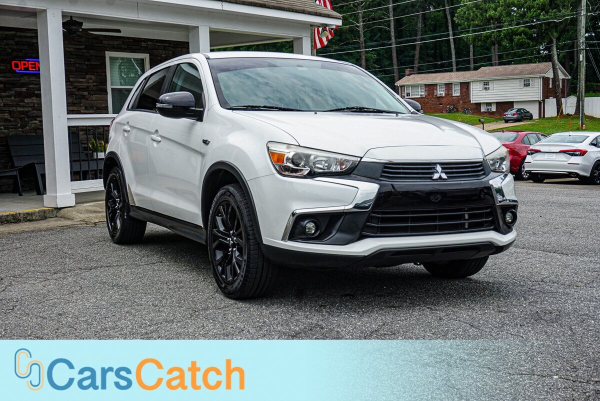 CARSCATCH - Used vehicle - SUV MITSUBISHI OUTLANDER SPORT 2017
