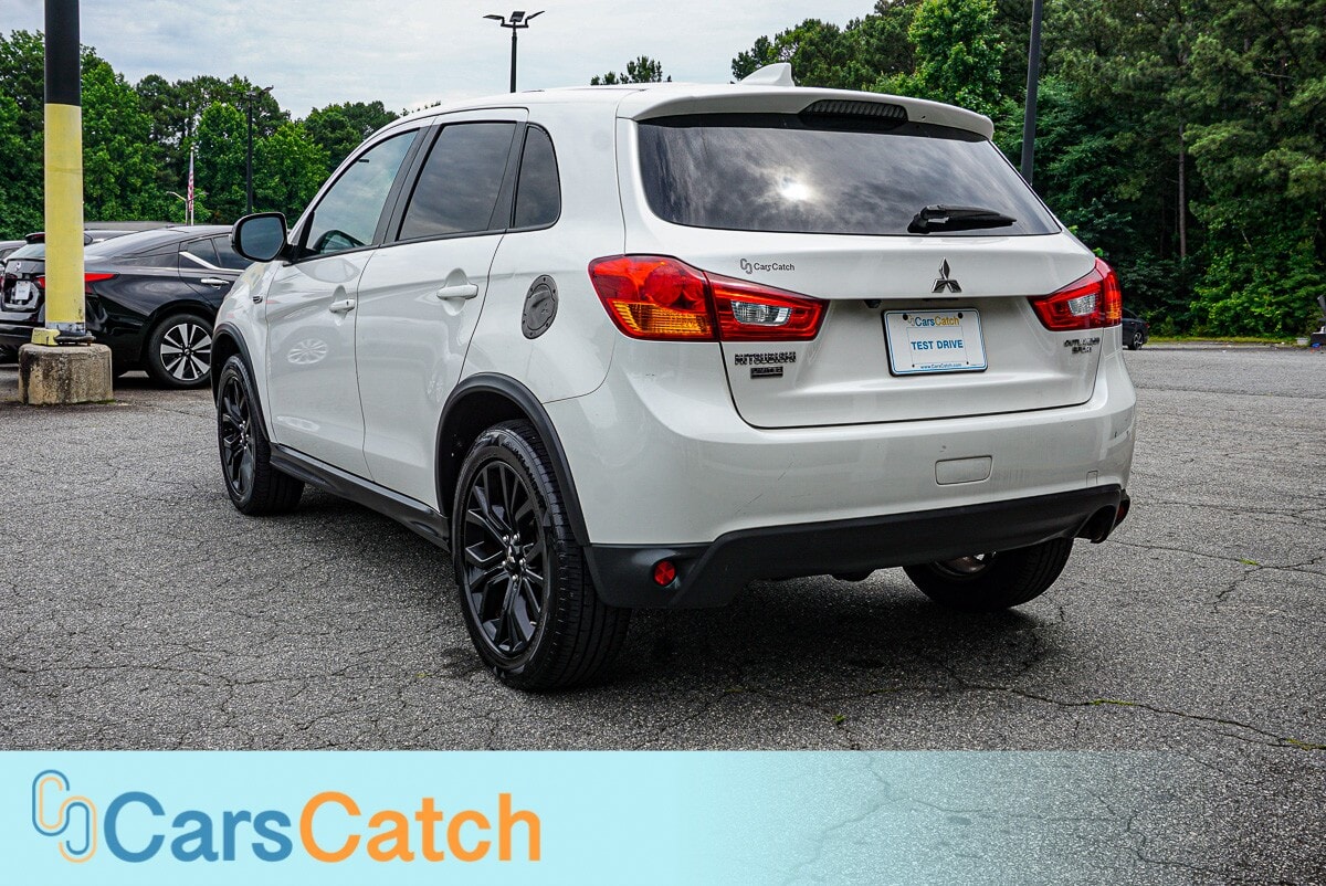 CARSCATCH - Used vehicle - SUV MITSUBISHI OUTLANDER SPORT 2017