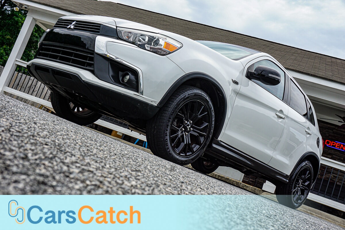 CARSCATCH - Used vehicle - SUV MITSUBISHI OUTLANDER SPORT 2017