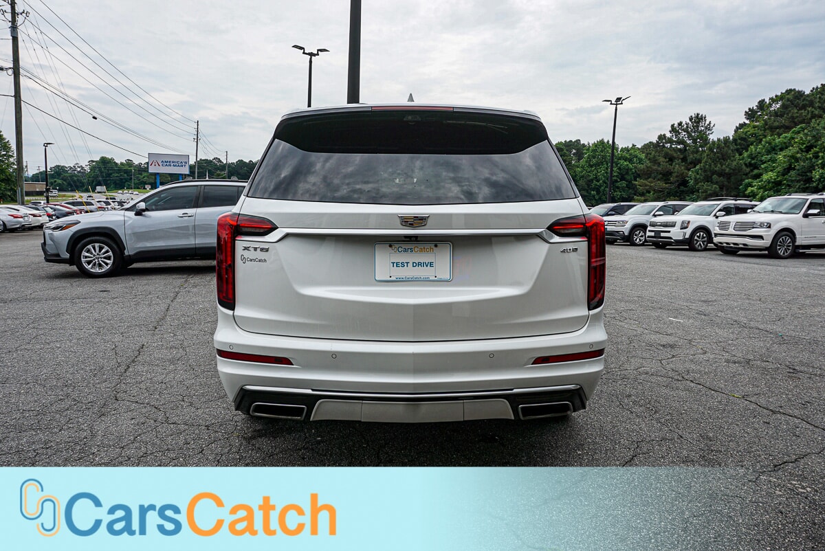 CARSCATCH - Used vehicle - SUV CADILLAC XT6 2021