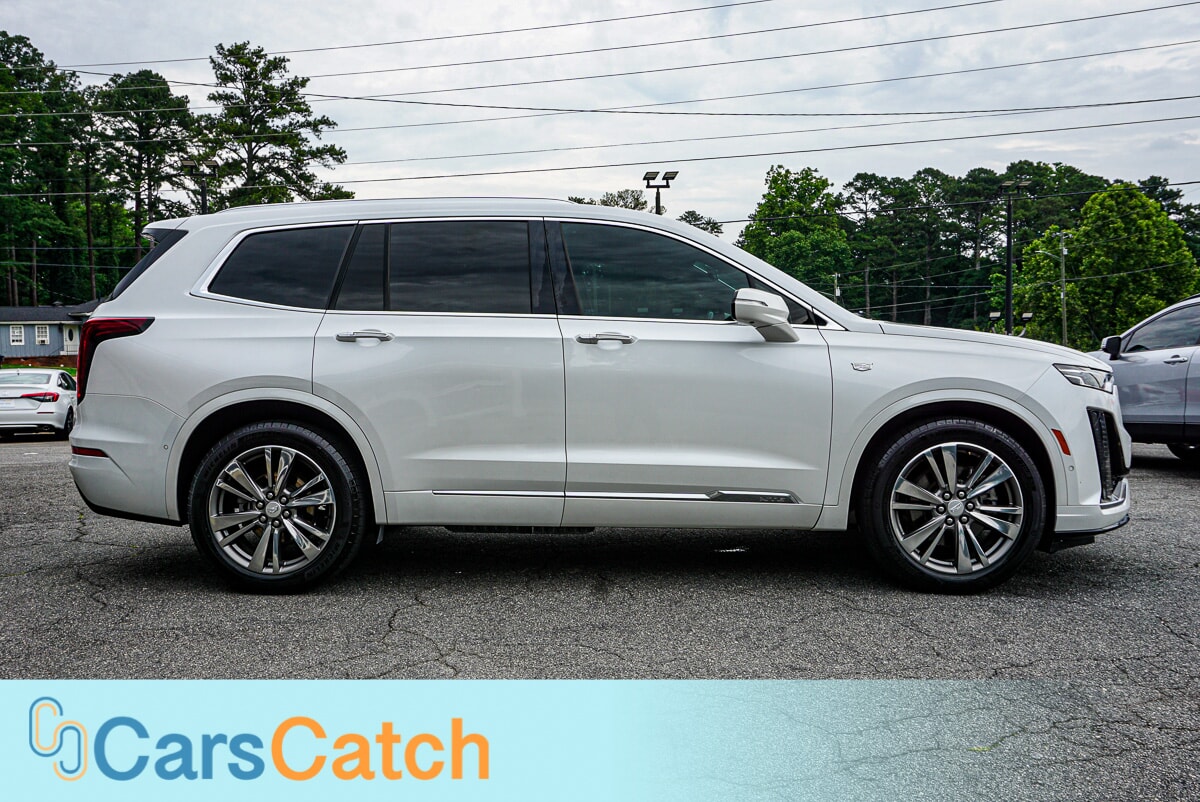 CARSCATCH - Used vehicle - SUV CADILLAC XT6 2021