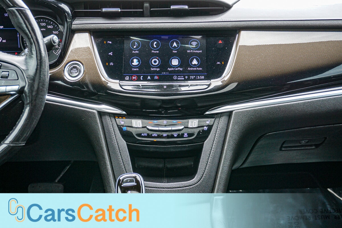 CARSCATCH - Used vehicle - SUV CADILLAC XT6 2021