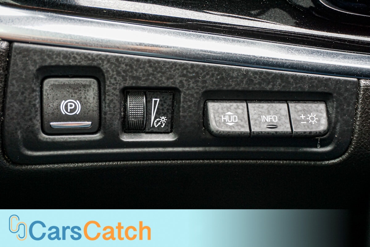 CARSCATCH - Used vehicle - SUV CADILLAC XT6 2021
