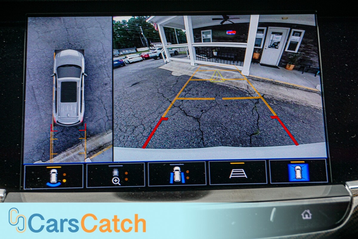 CARSCATCH - Used vehicle - SUV CADILLAC XT6 2021