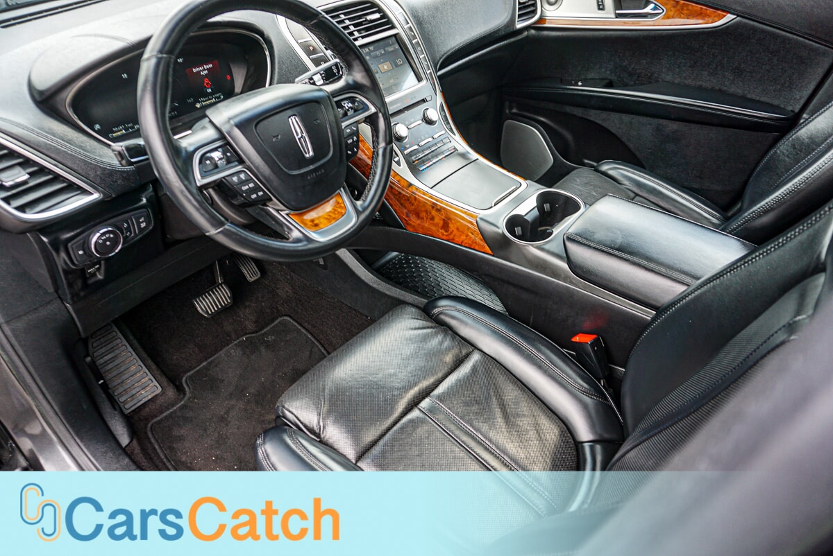 CARSCATCH - Used vehicle - SUV LINCOLN NAUTILUS 2019
