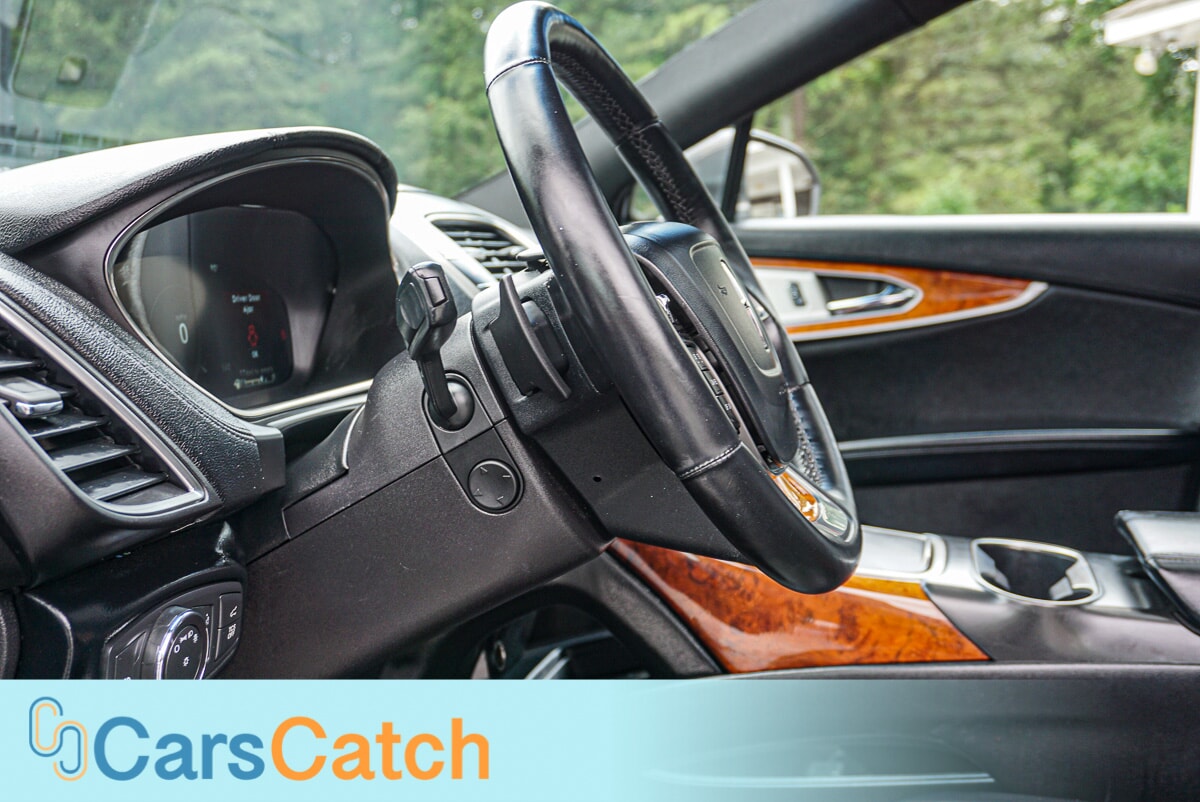 CARSCATCH - Used vehicle - SUV LINCOLN NAUTILUS 2019