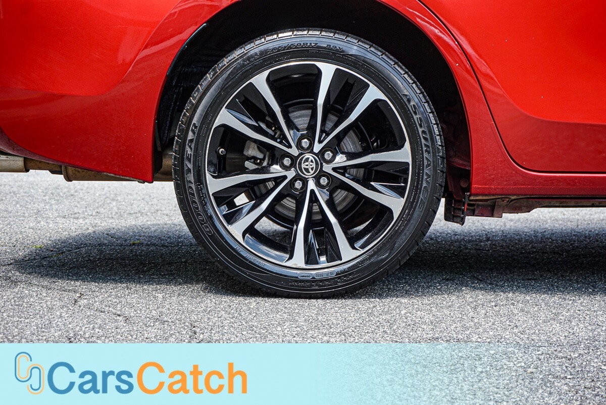 CARSCATCH - Used vehicle - SEDAN TOYOTA COROLLA 2019
