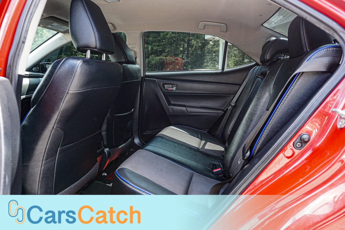 CARSCATCH - Used vehicle - SEDAN TOYOTA COROLLA 2019