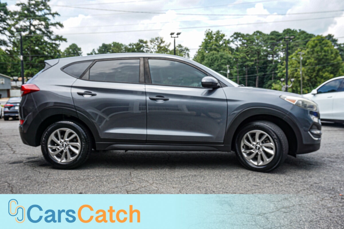 CARSCATCH - Used vehicle - SUV HYUNDAI TUCSON 2017