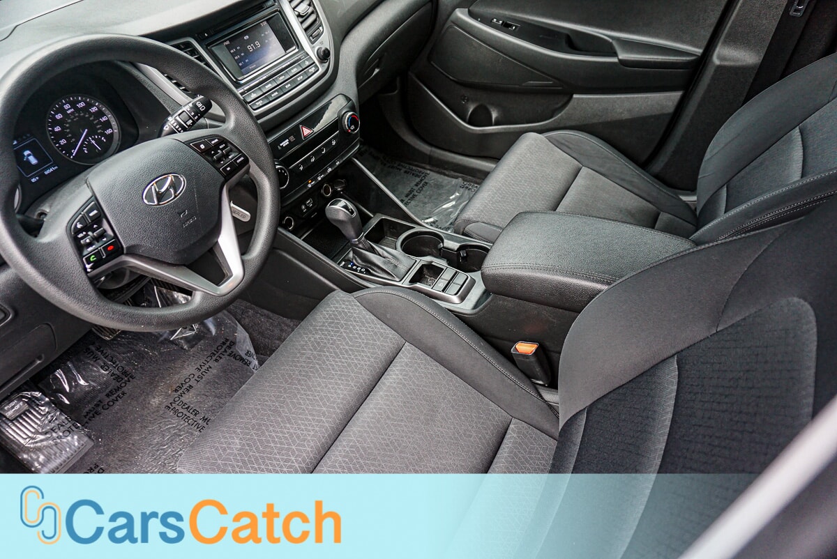 CARSCATCH - Used vehicle - SUV HYUNDAI TUCSON 2017