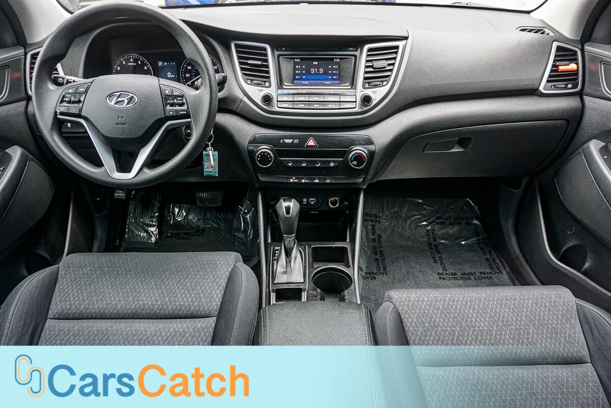 CARSCATCH - Used vehicle - SUV HYUNDAI TUCSON 2017