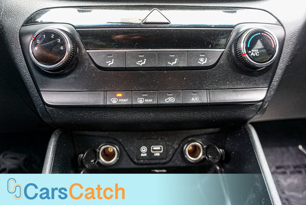 CARSCATCH - Used vehicle - SUV HYUNDAI TUCSON 2017