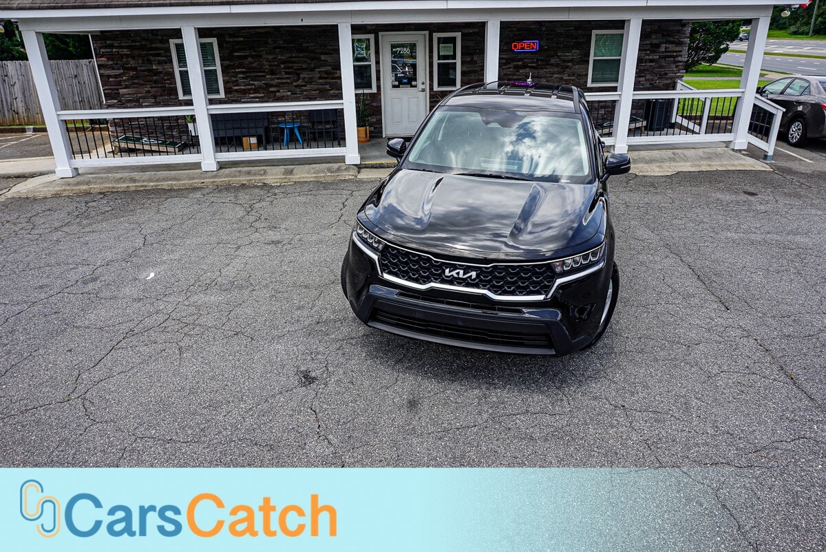 CARSCATCH - Used vehicle - SUV KIA SORENTO 2023