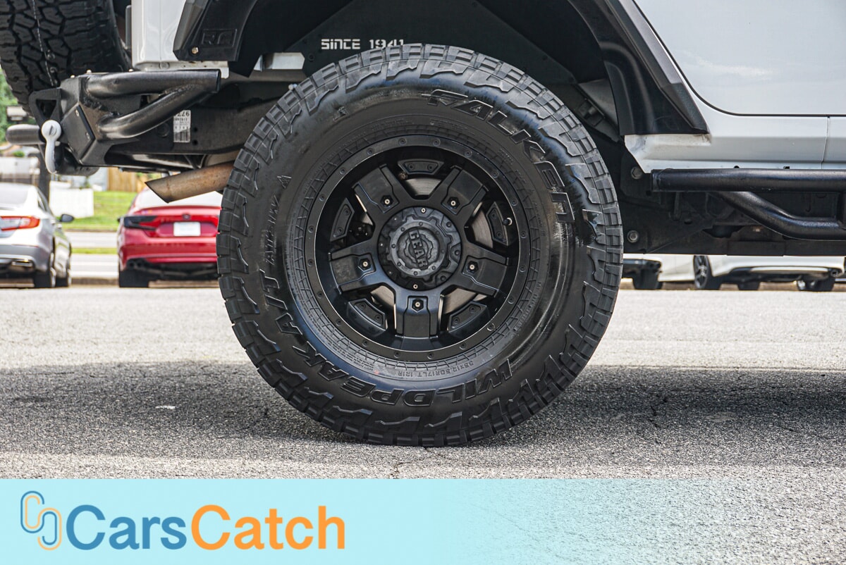 CARSCATCH - Used vehicle - SUV JEEP WRANGLER JK UNLIMITED 2018