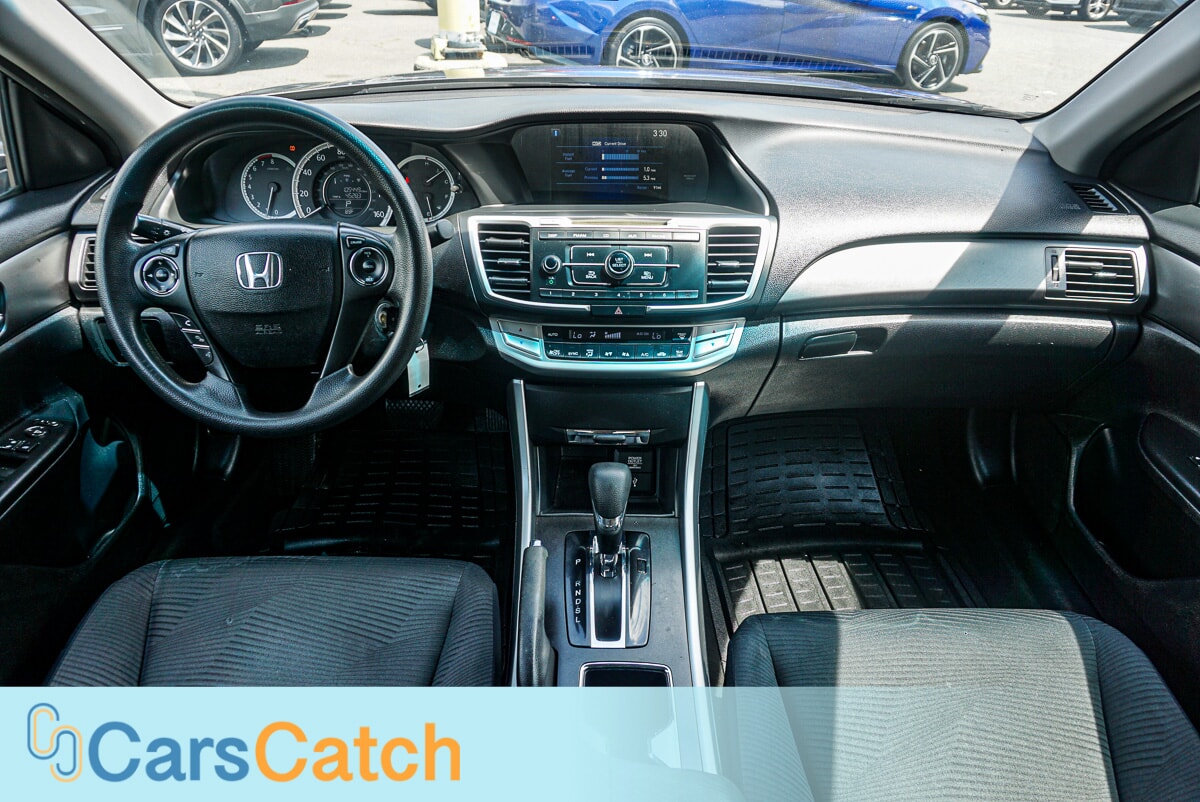 CARSCATCH - Used vehicle - SEDAN HONDA ACCORD 2014