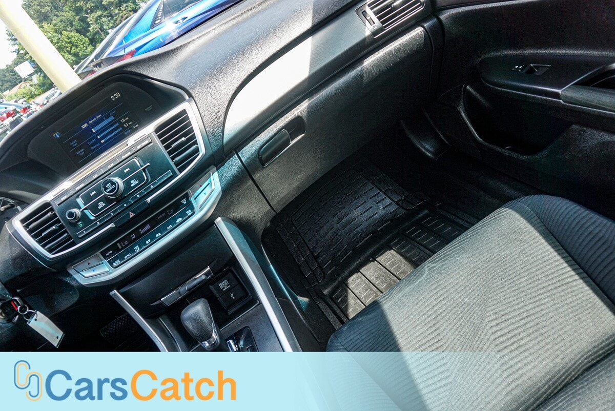 CARSCATCH - Used vehicle - SEDAN HONDA ACCORD 2014