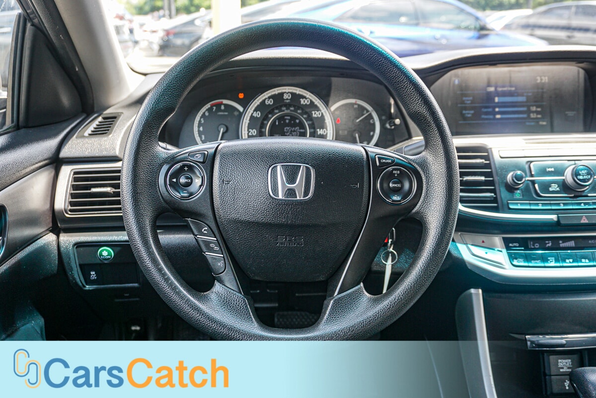 CARSCATCH - Used vehicle - SEDAN HONDA ACCORD 2014