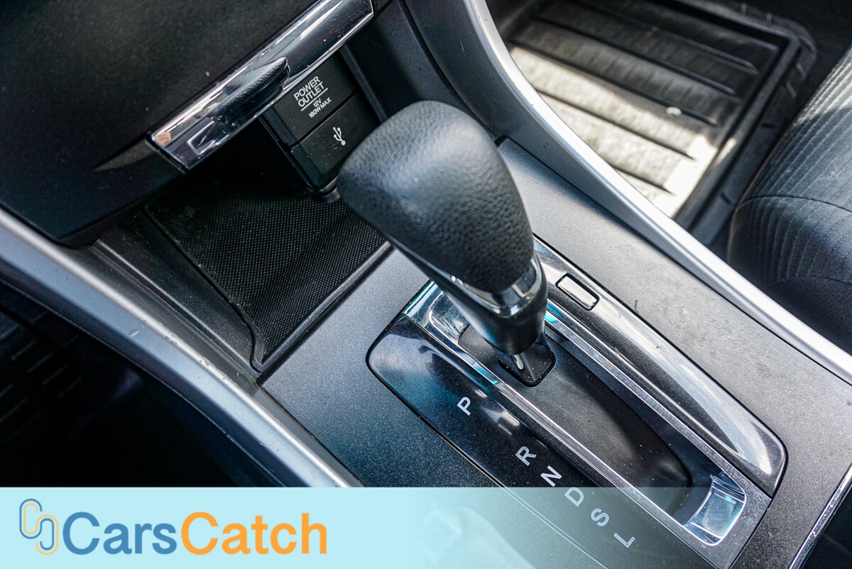 CARSCATCH - Used vehicle - SEDAN HONDA ACCORD 2014