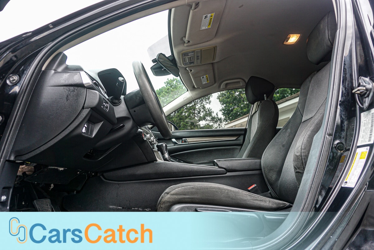 CARSCATCH - Used vehicle - SEDAN HONDA ACCORD 2020