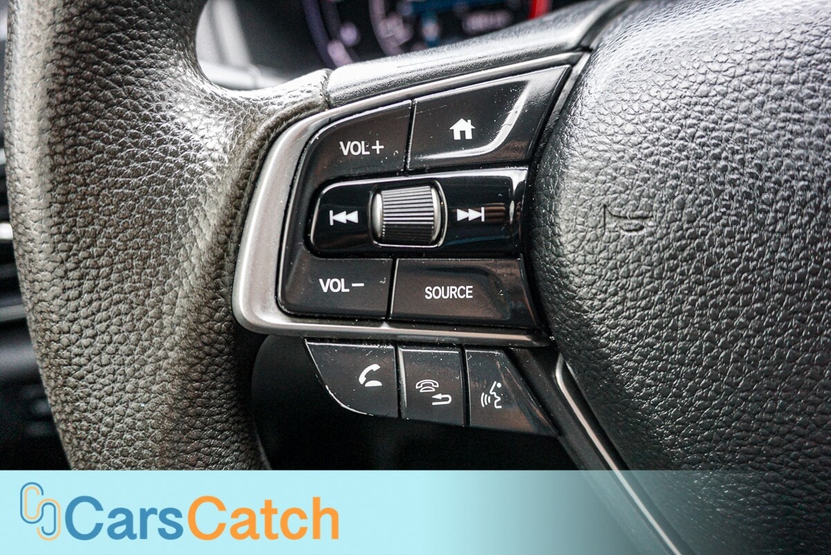 CARSCATCH - Used vehicle - SEDAN HONDA ACCORD 2020