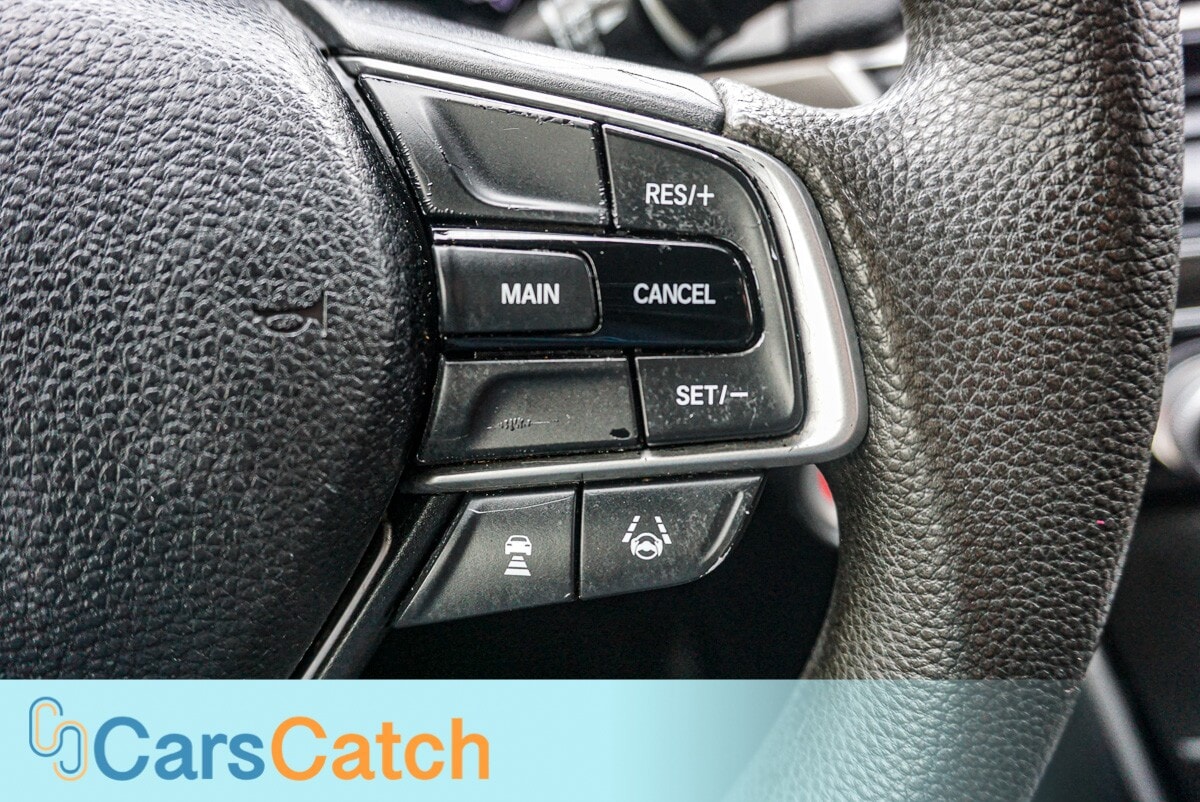 CARSCATCH - Used vehicle - SEDAN HONDA ACCORD 2020