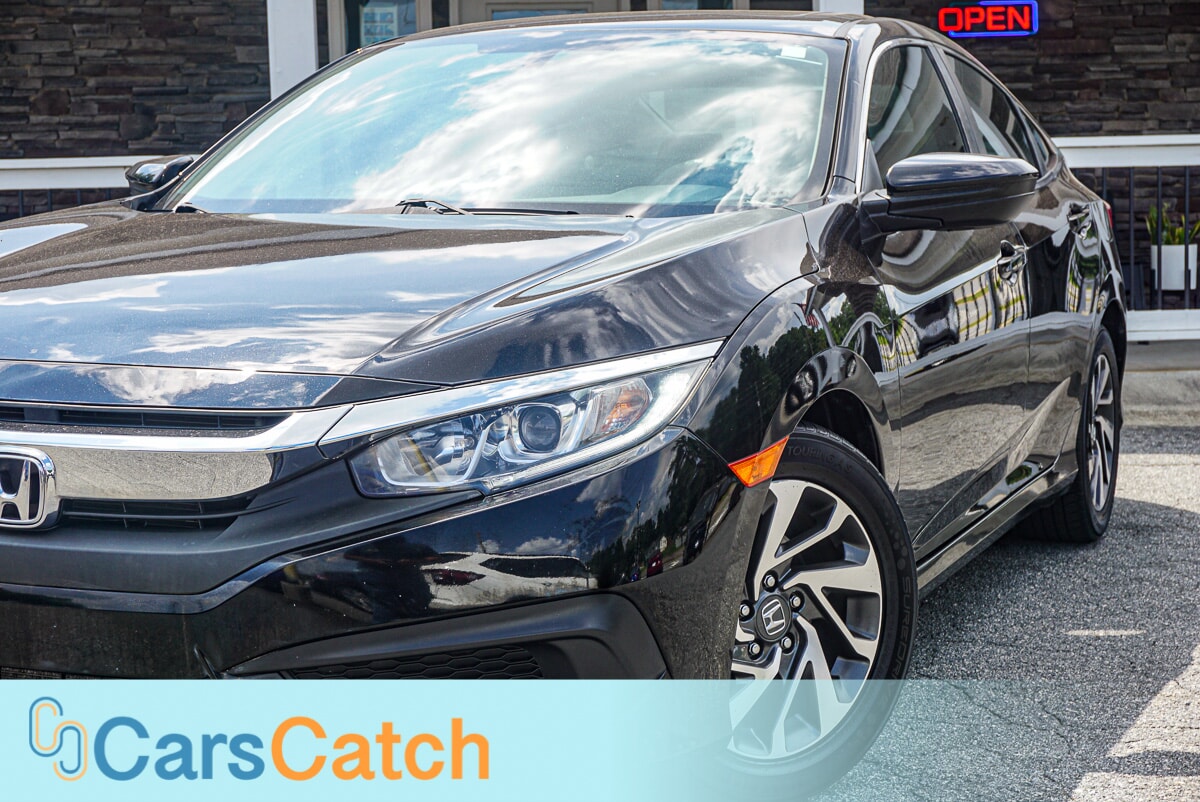 CARSCATCH - Used vehicle - SEDAN HONDA CIVIC 2018
