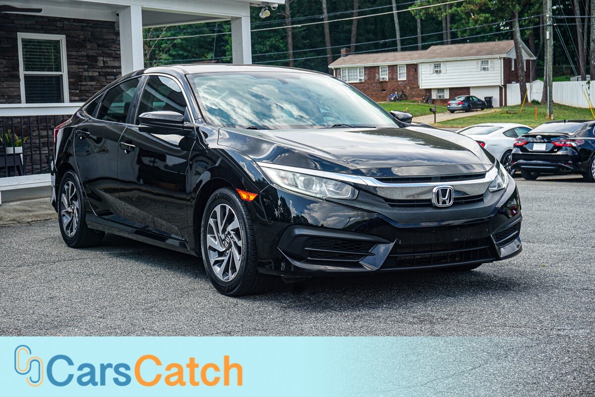 CARSCATCH - Used vehicle - SEDAN HONDA CIVIC 2018