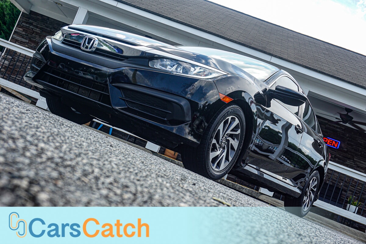 CARSCATCH - Used vehicle - SEDAN HONDA CIVIC 2018
