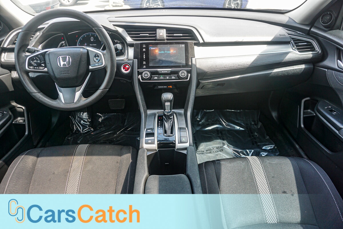 CARSCATCH - Used vehicle - SEDAN HONDA CIVIC 2018