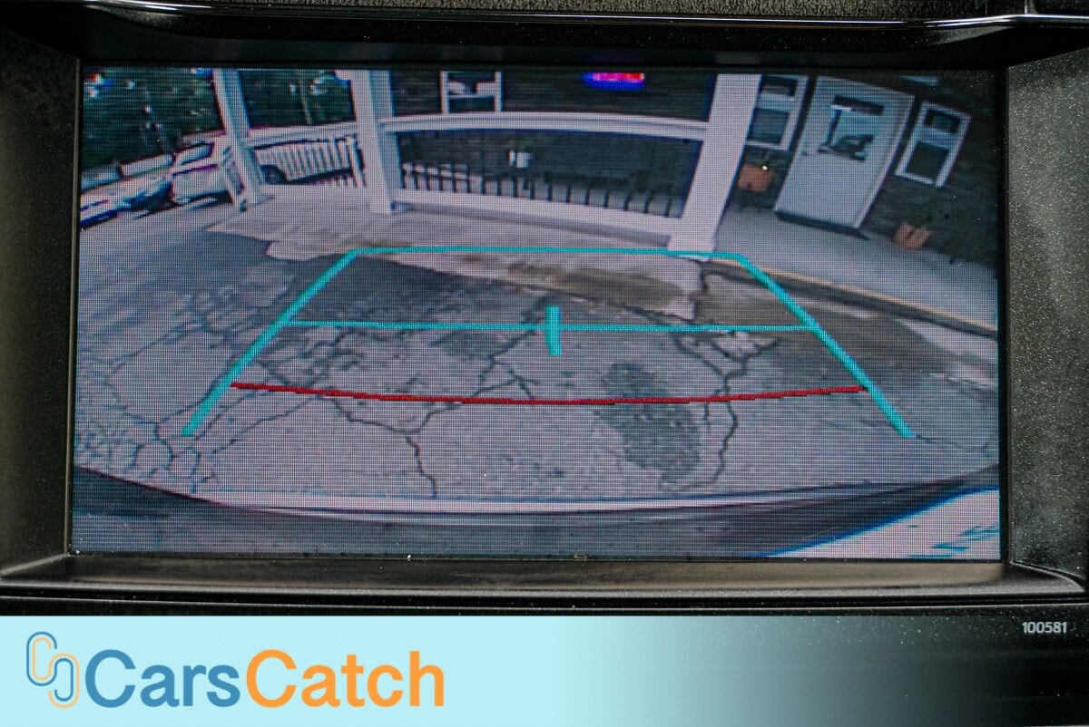 CARSCATCH - Used vehicle - SUV TOYOTA RAV4 2018