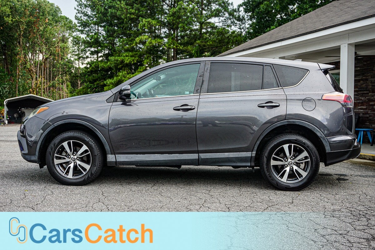 CARSCATCH - Used vehicle - SUV TOYOTA RAV4 2018