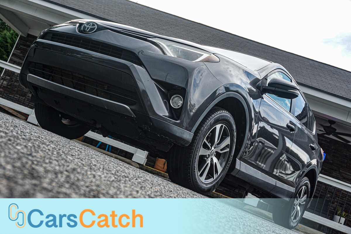 CARSCATCH - Used vehicle - SUV TOYOTA RAV4 2018