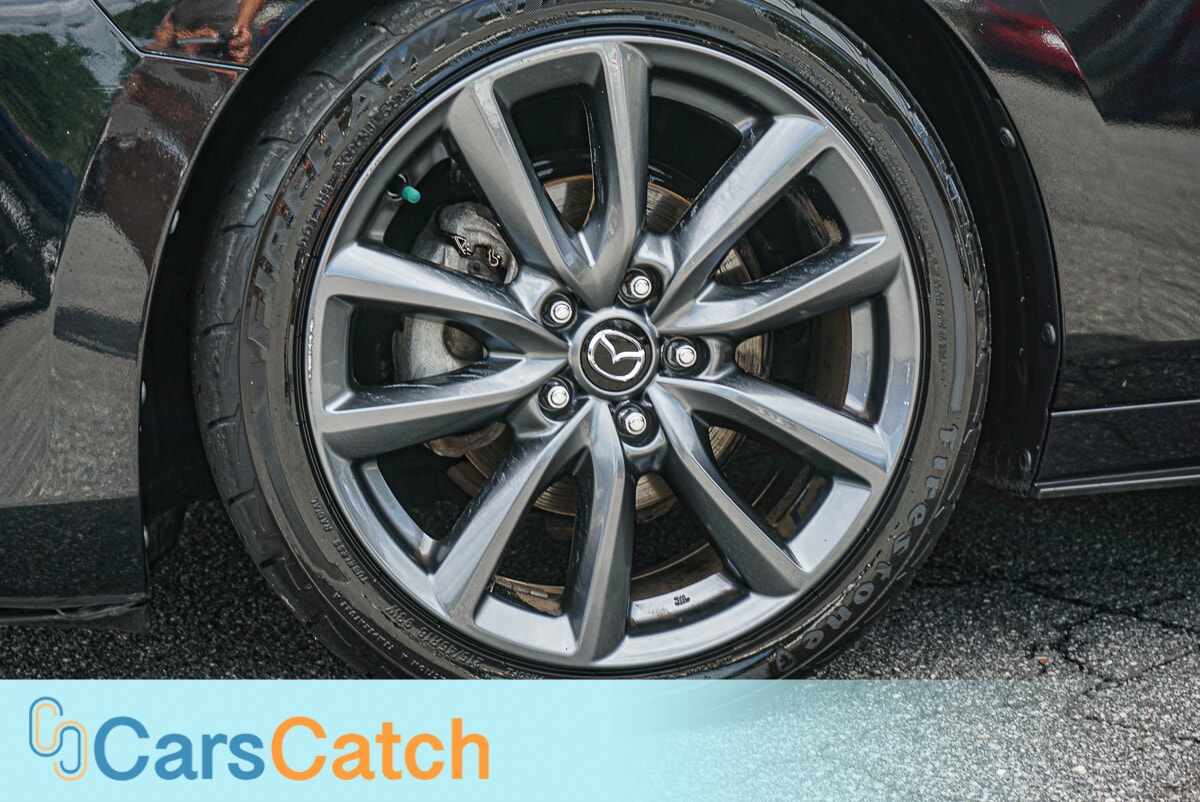 CARSCATCH - Used vehicle - SEDAN MAZDA MAZDA3 HATCHBACK 2019