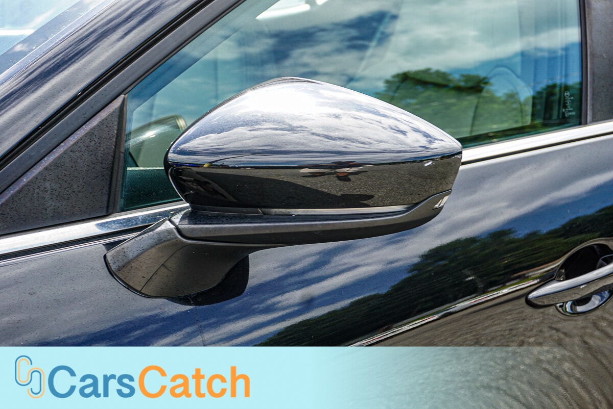 CARSCATCH - Used vehicle - SEDAN MAZDA MAZDA3 HATCHBACK 2019