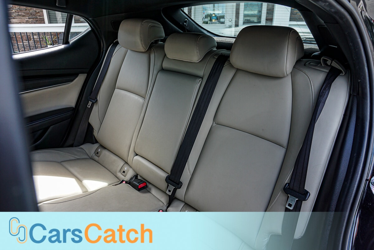 CARSCATCH - Used vehicle - SEDAN MAZDA MAZDA3 HATCHBACK 2019