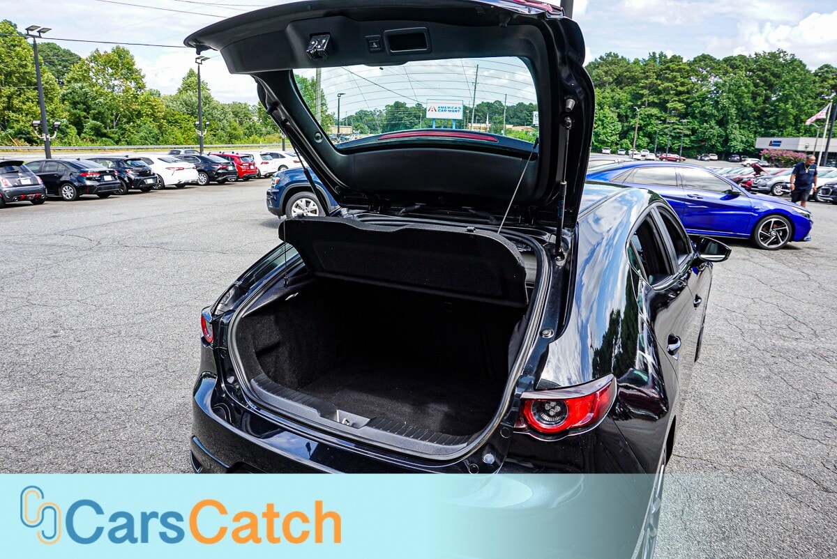 CARSCATCH - Used vehicle - SEDAN MAZDA MAZDA3 HATCHBACK 2019