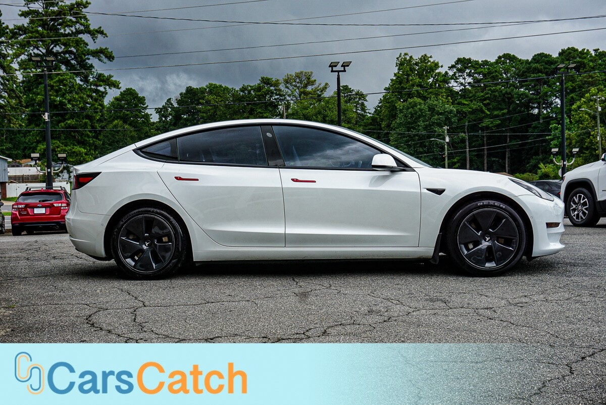CARSCATCH - Used vehicle - SEDAN TESLA MODEL 3 2022
