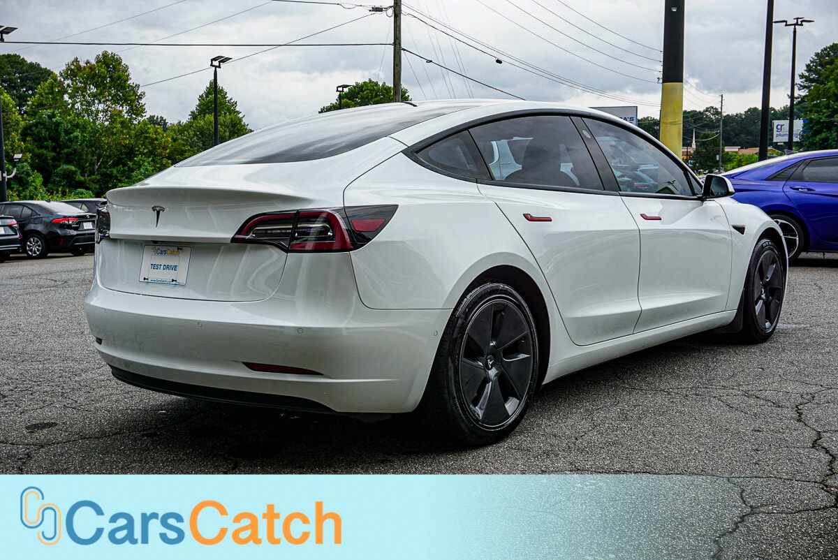 CARSCATCH - Used vehicle - SEDAN TESLA MODEL 3 2022