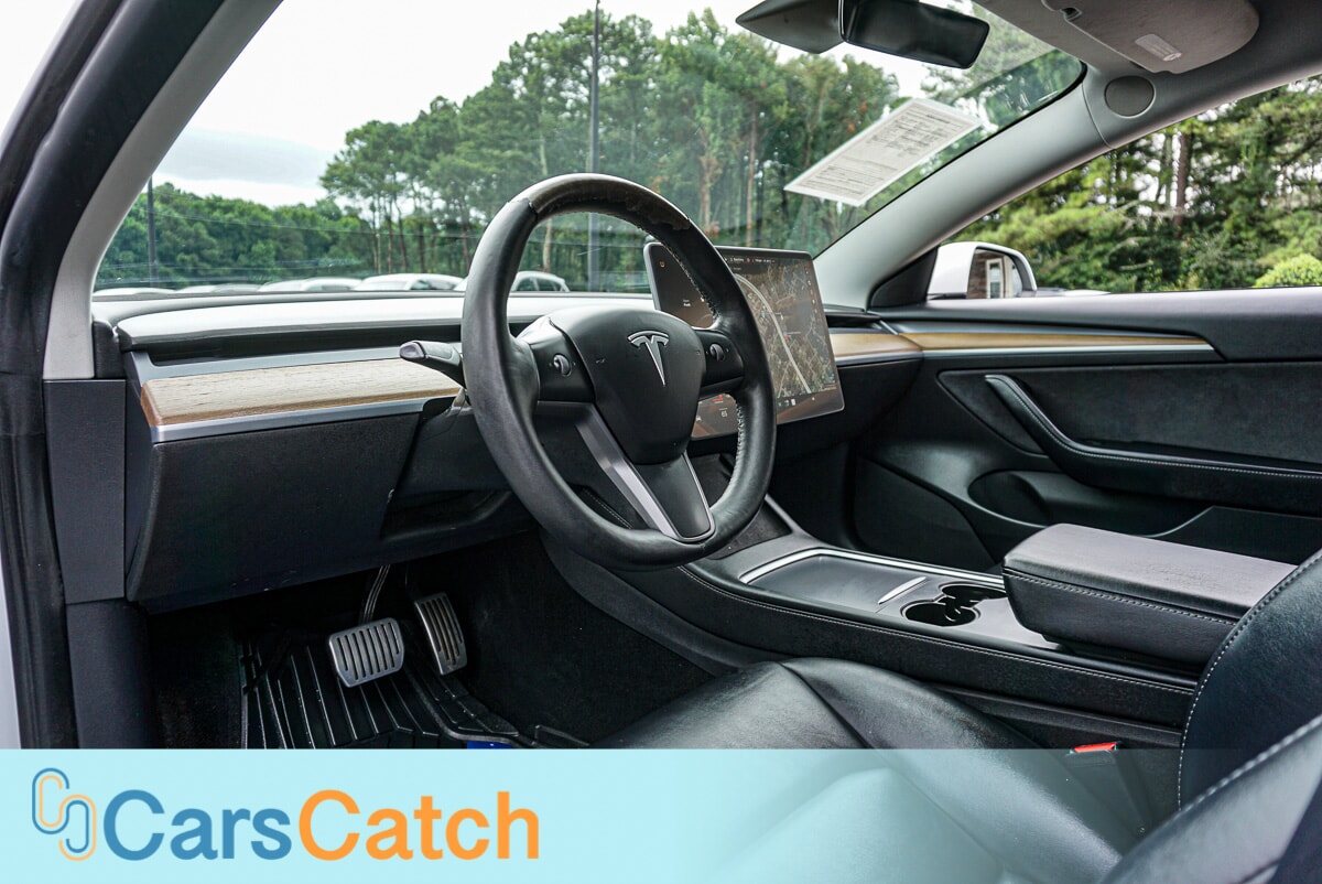 CARSCATCH - Used vehicle - SEDAN TESLA MODEL 3 2022