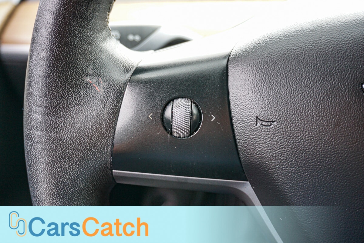 CARSCATCH - Used vehicle - SEDAN TESLA MODEL 3 2022