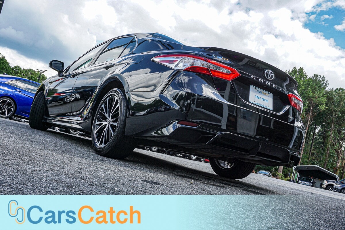 CARSCATCH - Used vehicle - SEDAN TOYOTA CAMRY 2018