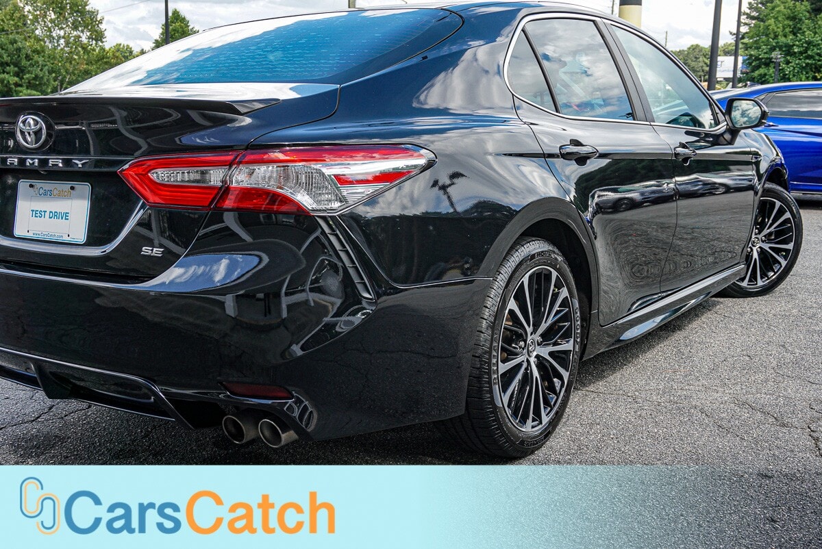 CARSCATCH - Used vehicle - SEDAN TOYOTA CAMRY 2018