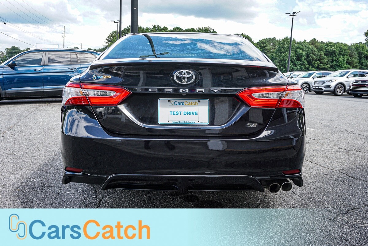 CARSCATCH - Used vehicle - SEDAN TOYOTA CAMRY 2018