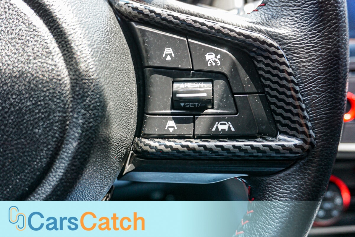 CARSCATCH - Used vehicle - SEDAN SUBARU IMPREZA 2019