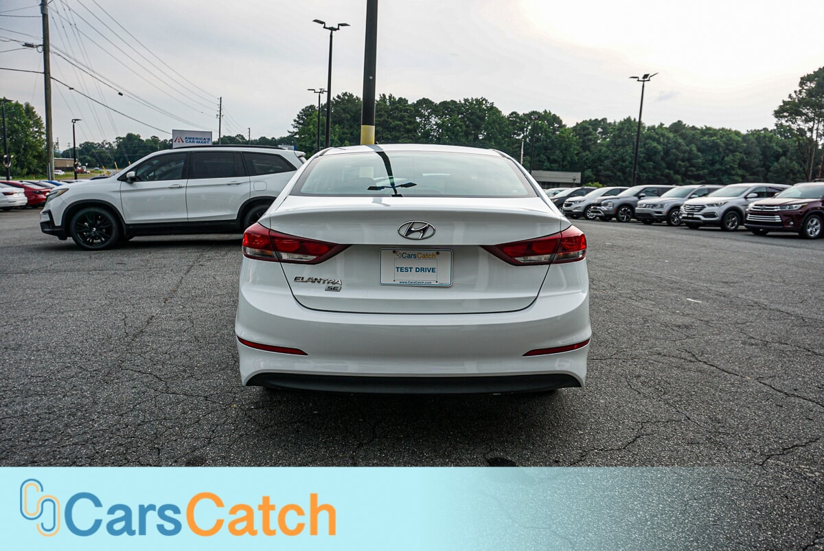 CARSCATCH - Used vehicle - SEDAN HYUNDAI ELANTRA 2018
