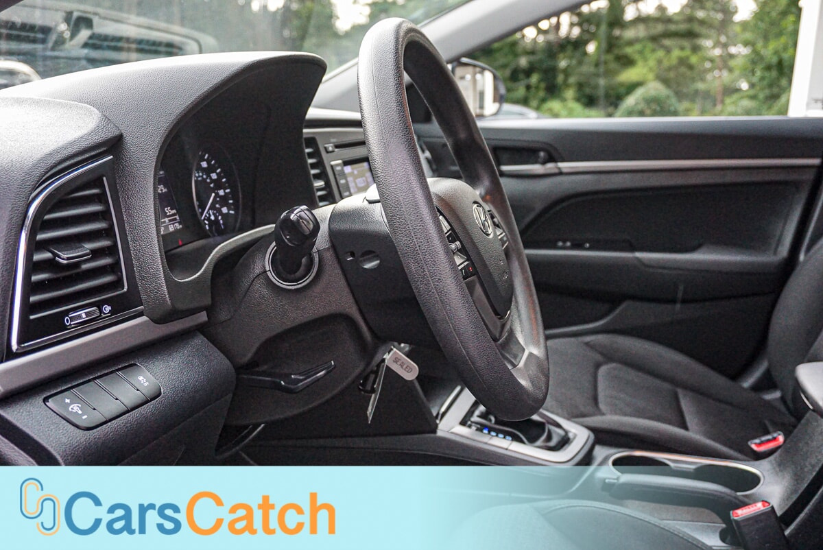 CARSCATCH - Used vehicle - SEDAN HYUNDAI ELANTRA 2018