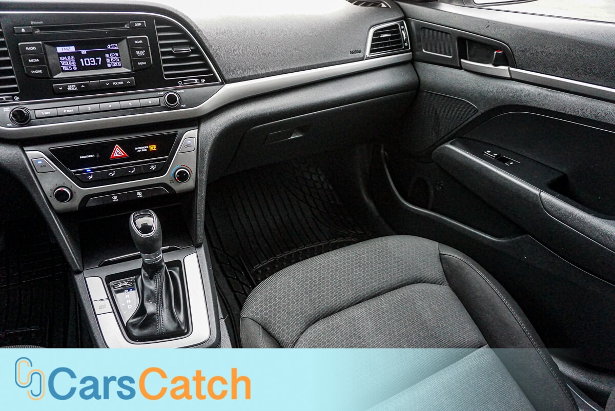 CARSCATCH - Used vehicle - SEDAN HYUNDAI ELANTRA 2018